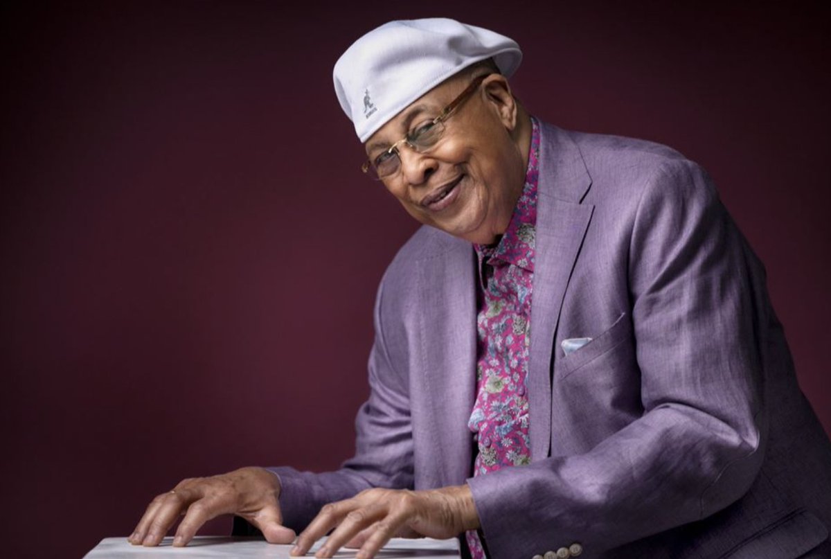 In order to play this music at a high level @chuchovaldes says you need to love the music, be consistent, know the past, be present and think about the future. We're in good hands on this #saturdaynight @wbgo as Chucho helps to open my set at 6pmET. See U on the #radio #jazz