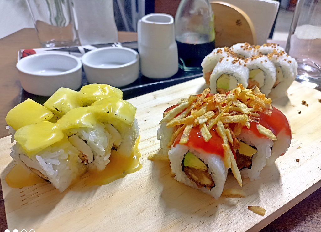 OMExpress010721's tweet photo. #MakisTime
Hawaianos, Quinua y Chilli...
Estuvo bueno el entremes π https://t.co/xviR73yFUG