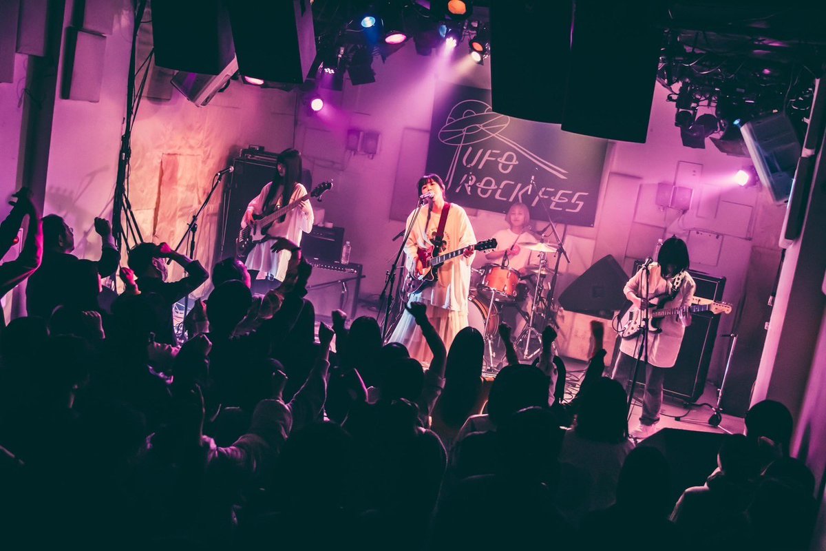 ufo_rock_fes's tweet photo. 【🛸LIVE Photo🛸】

UFO ROCK FES SIRIUS edition

▪️sympathy @sympathy0415 

頼れる姉さん達です。
全然超絶無名じゃない。
ライブばちばちすぎました。

photo by ( @wakaa_02 )

#UFOROCKFES https://t.co/4ESKJUFFWK