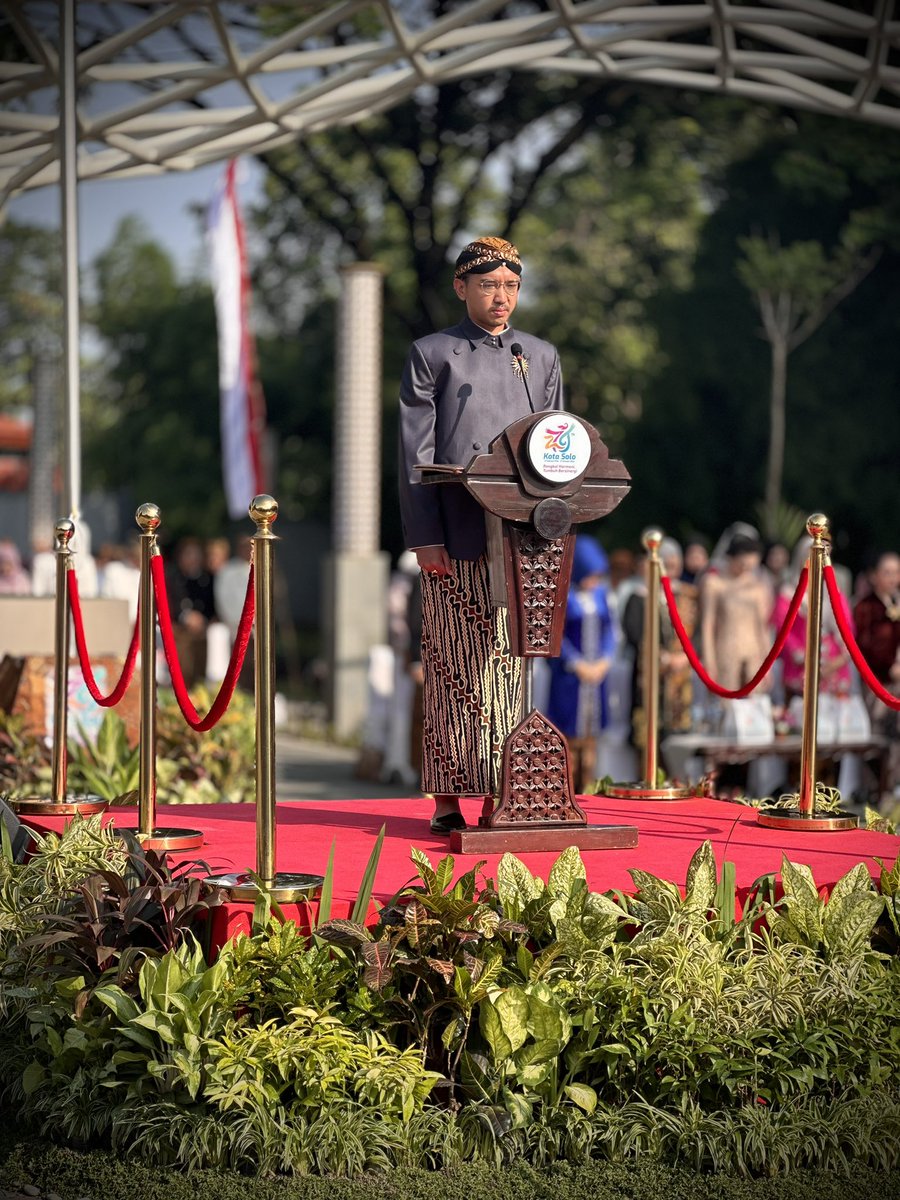 Upacara memperingati hari jadi Kota Solo di Taman Balekambang 🙏