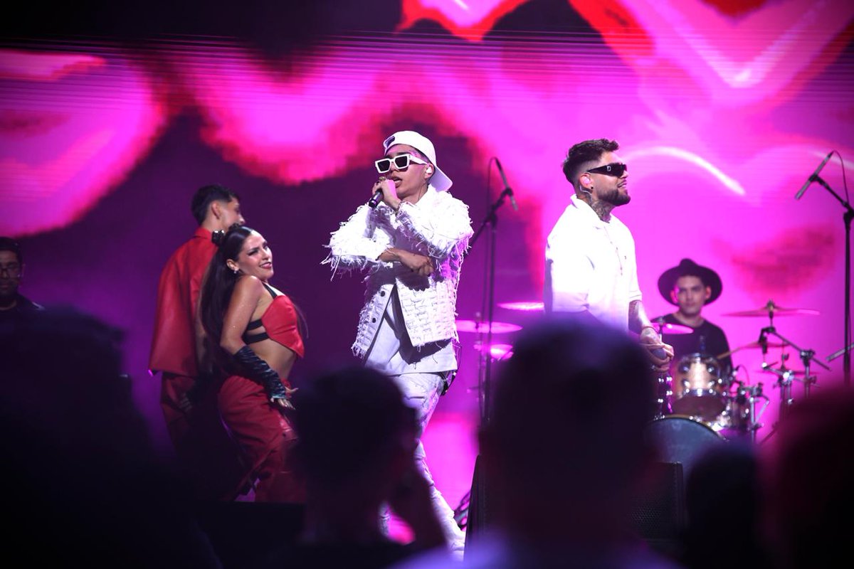 BancoEstado tweet media