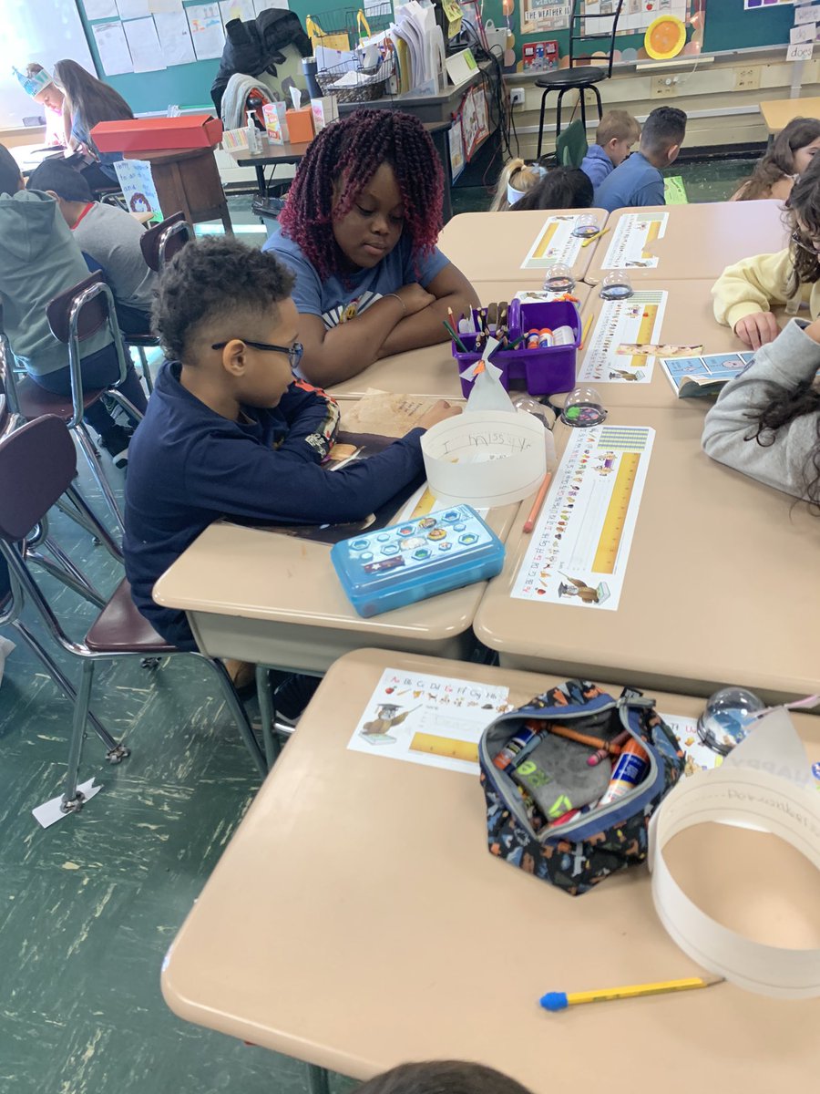 E McCavara tweet media