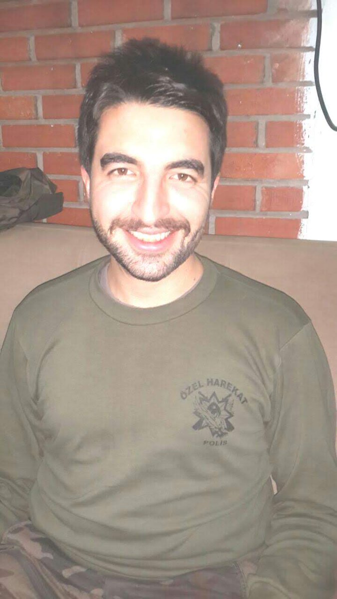 Şehit Polis Özel Harekat Gültekin Tırpan
Şehadetinin sene-i devriyesinde
Saygı, rahmet ve minnet ile yad ediyoruz.
Aziz Ruhu Şad, Mekanı Cennet Olsun.

Unutmadık Unutturmayacağız !