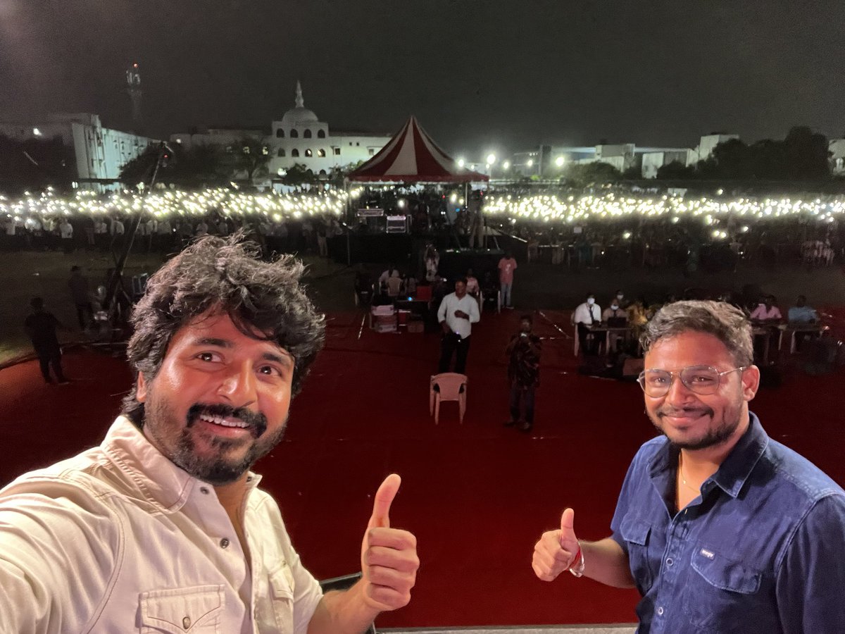 Happy birthday to my dearest @Siva_Kartikeyan sir 🥳🥳 and am sure this year will be a Blockbuster one 🤗❤️ #HappyBirthdaySK