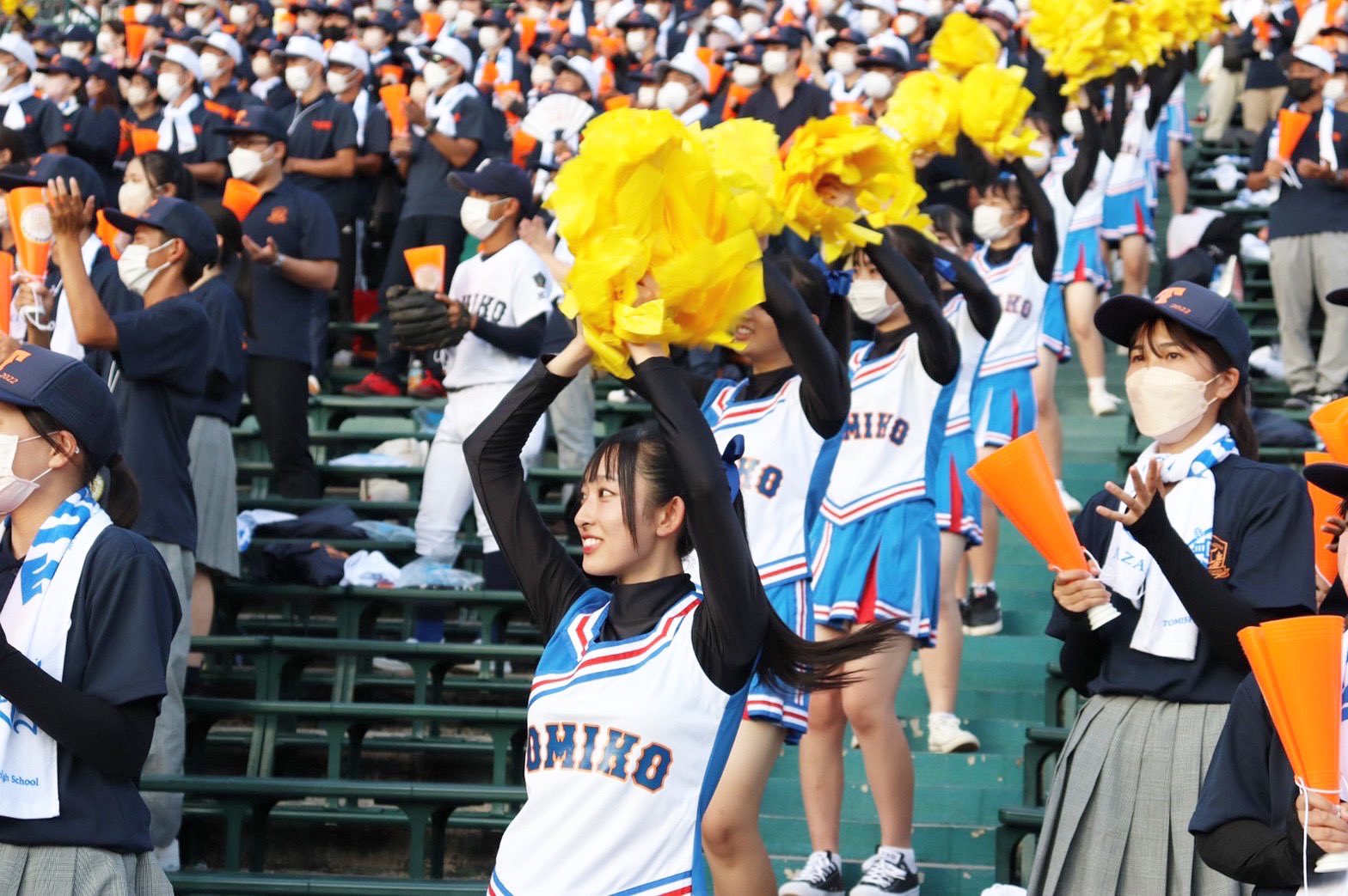 高校チア　ユニフォーム　甲子園 今夏甲子園出場校 高校チア ユニフォーム