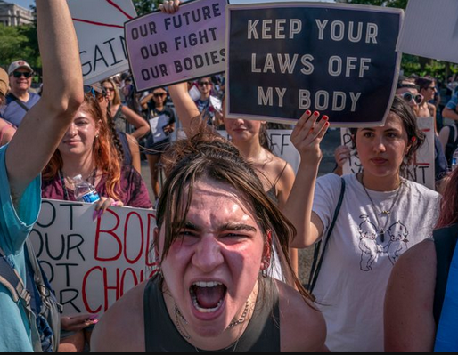 ShadowMann9's tweet photo. @dsdianern @catturd2 How come you NEVER see "MAGA tears"? Not from MAGA men or MAGA women. Meanwhile in your world... https://t.co/Ox5wKUUmbZ