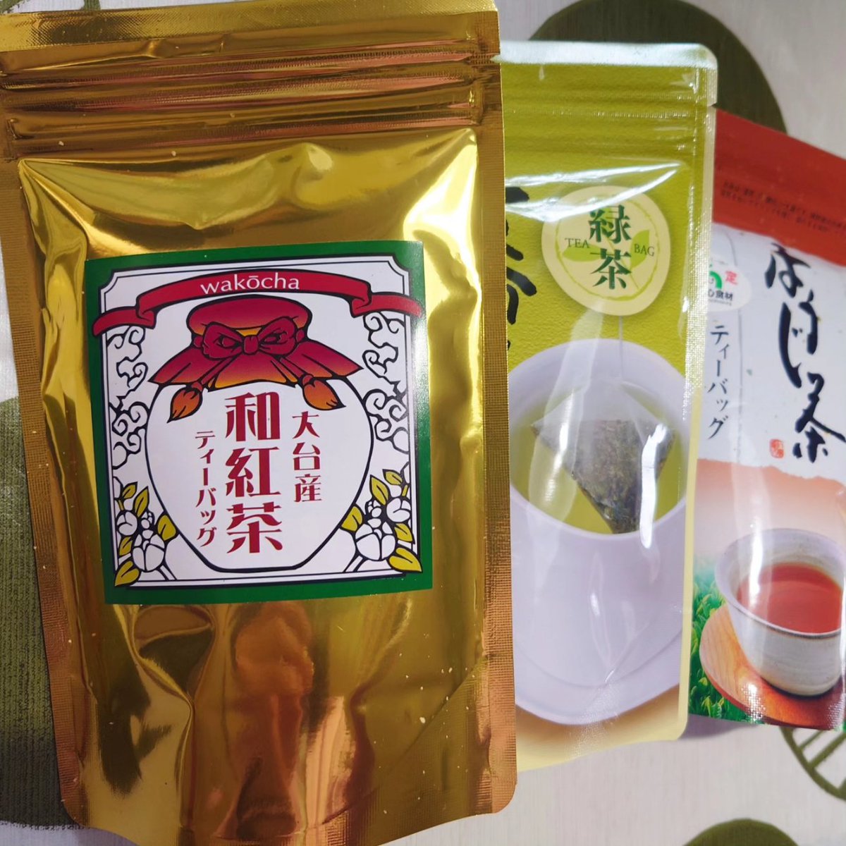 知り合いのお茶屋さんから買いました😊 三重県は日本で３番目のお茶処🌿