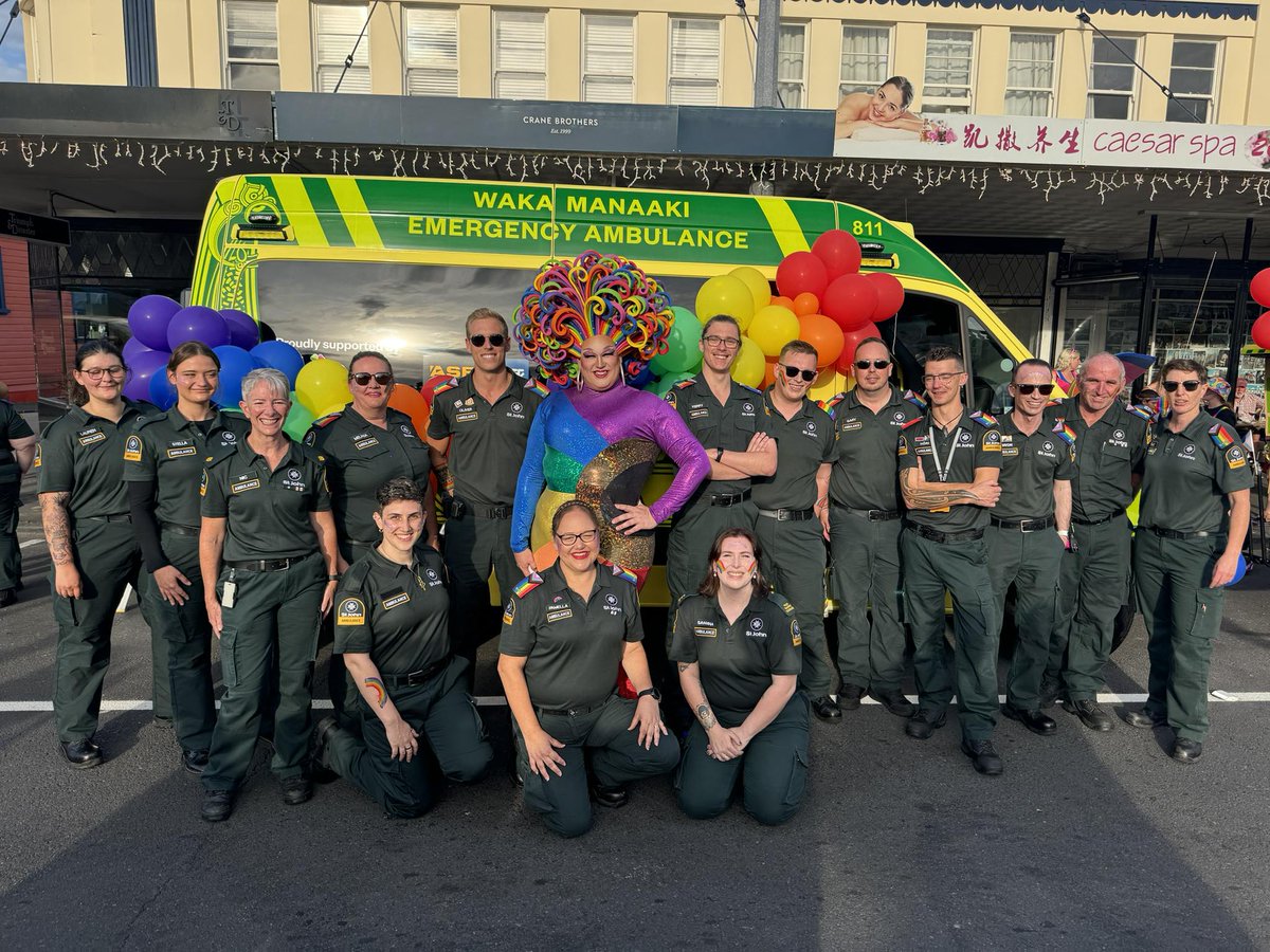 #AucklandPride with Hato Hone St John 🏳️‍🌈