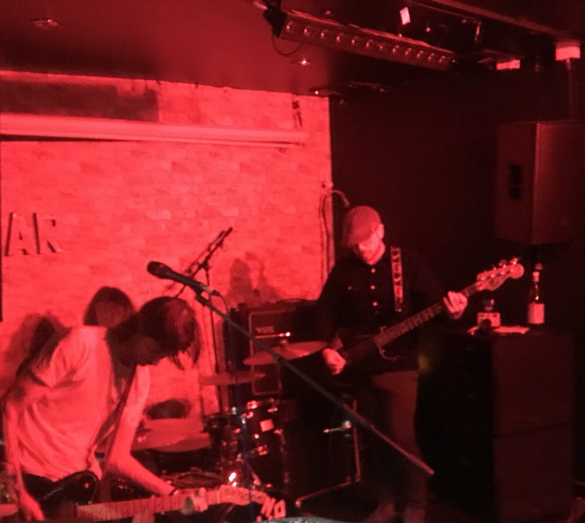 Great night out at The Cellar in Aberdeen last night at the Savage Mansion album launch. Support from 'The Martha Ffion Experience' (!) and local indie-rock outsiders Min Diesel. @_savagemansion @MarthaFfion #mindiesel