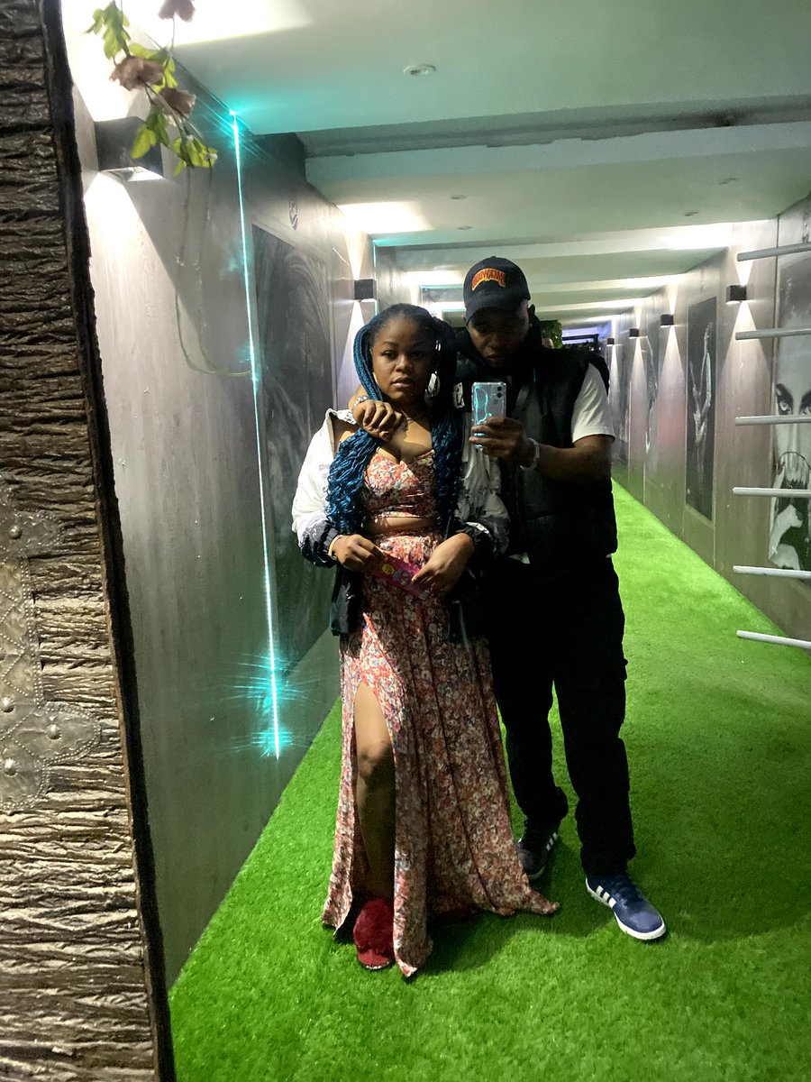 RowPotifa's tweet image. Name: Rhenen
Partner's name: Blessing

What God has Done for us:
Praise the Lord.....

God has given us an amazing family blessed with a cute son. We go the love the go💖💖

#ValentinesDay #HappyValentine #happyvalentines #HSRValentines2024