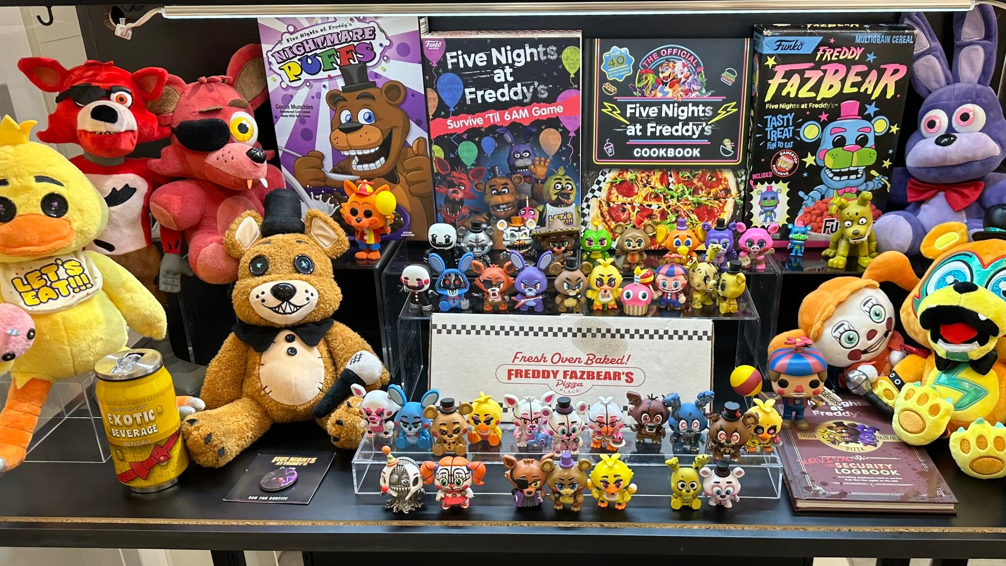 fnaf フレディーズ　映画　非売品　限定　缶バッジ 2025年最新】FNaF バッジの人気アイテム - メルカリ