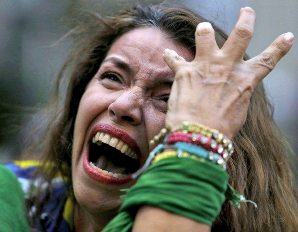ShadowMann9's tweet photo. @dsdianern @catturd2 How come you NEVER see "MAGA tears"? Not from MAGA men or MAGA women. Meanwhile in your world... https://t.co/Ox5wKUUmbZ
