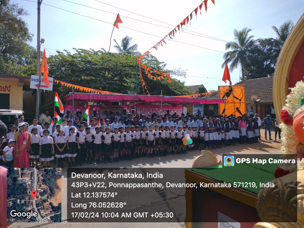DdswdK's tweet photo. ದಿ: 17-02-2024ರ ಶನಿವಾರ ಬಾಳೆಲೆ ಗ್ರಾ.ಪಂ ವ್ಯಾಪ್ತಿಯಲ್ಲಿ ಸಂವಿಧಾನ ಜಾಥ ಕಾರ್ಯಕ್ರಮವನ್ನು Balloon Event, Bike, Students Rally, Dance ಹಾಗೂ ವಾದ್ಯಗಳ ಮುಖಾಂತರ ಆಯೋಜನೆ ಮಾಡಿದ್ದು ನಾಗರೀಕರು ಹೆಚ್ಚಿನ ಸಂಖ್ಯೆಯಲ್ಲಿ ನೆರೆದಿದ್ದರು.

ನಮ್ಮ ಸಂವಿಧಾನ ನಮ್ಮ ಹೆಮ್ಮೆ 

#ConstitutionAwarenessKarnataka
@ConstitutionGok https://t.co/ZjQsqN1ZkC