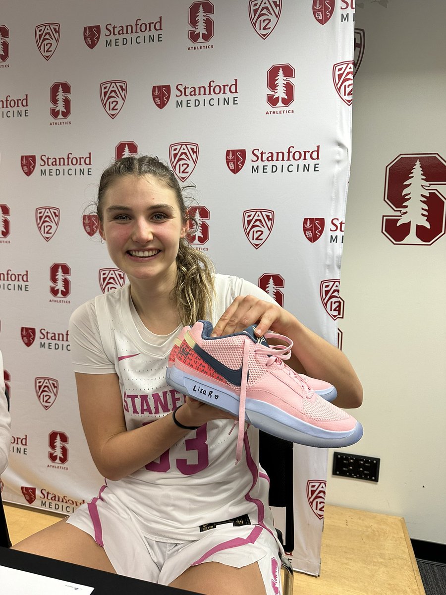 Janie McCauley tweet media