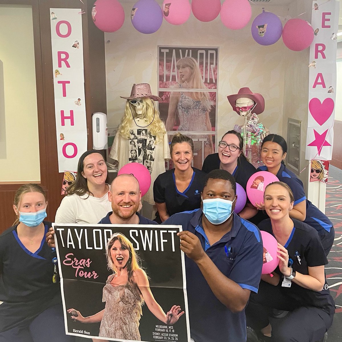 Spotted: Swifties at Epworth Richmond, less than a kilometre from where #TaylorSwift is performing this weekend! 5 Lee Wing (orthopaedics) are in their 'Ortho Era' 🎤