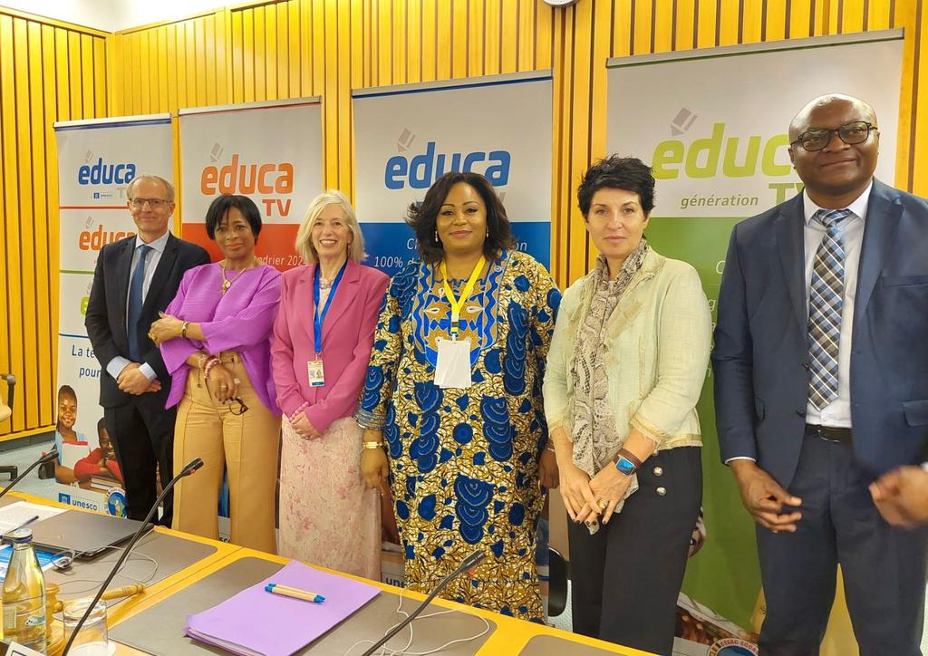 Ravie d'assister au pré-lancement d'EDUCA-TV, projet ambitieux pour améliorer l'accès à l'#éducation en #Afrique centrale. Des cours sur la santé, le développement durable et la citoyenneté seront accessibles. L’<a href="/UNESCO/">UNESCO 🏛️ #Education #Sciences #Culture 🇺🇳</a> est fière de collaborer avec ses partenaires sur ce projet.