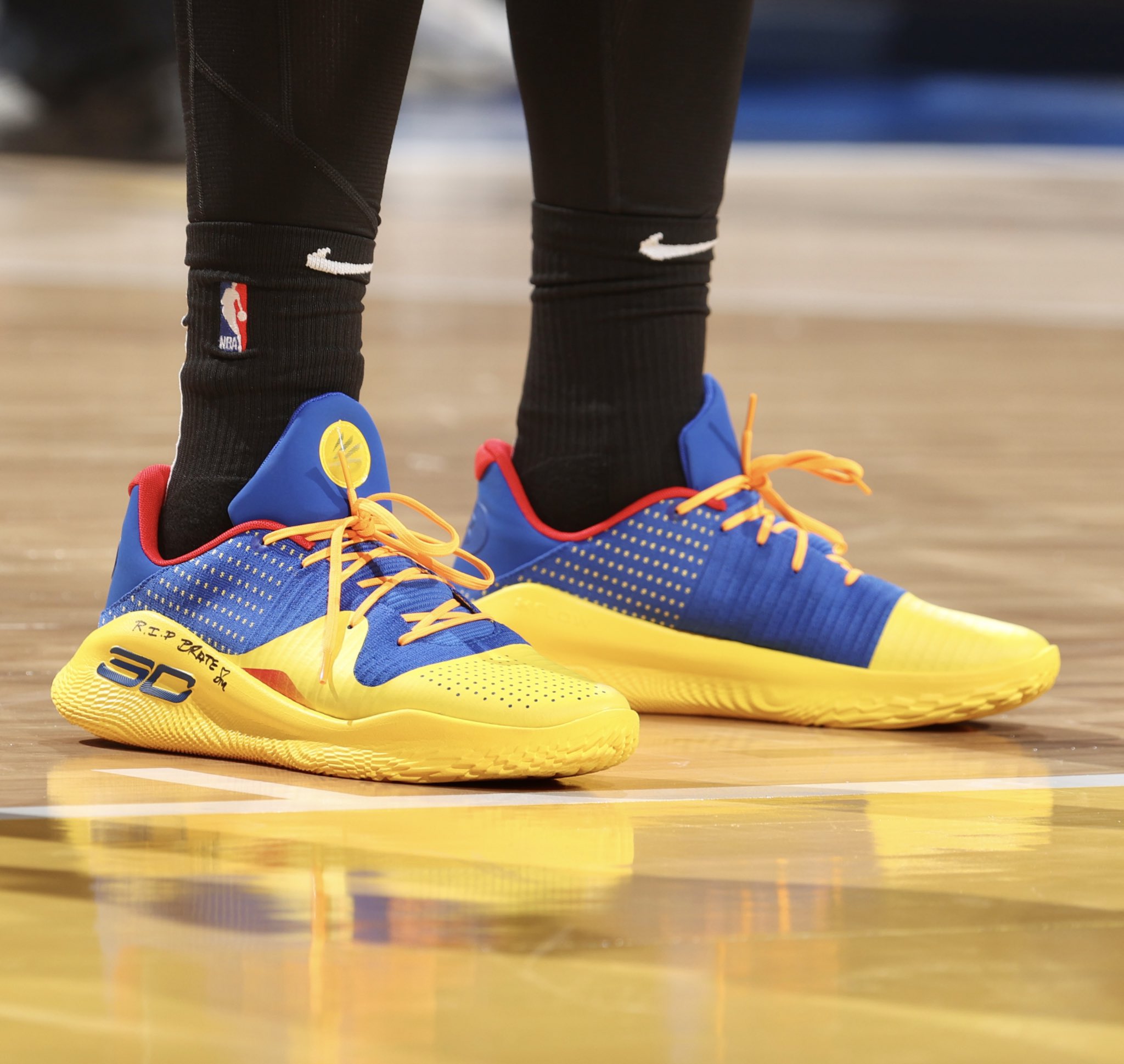 Curry 4 low nba jam new arrivals