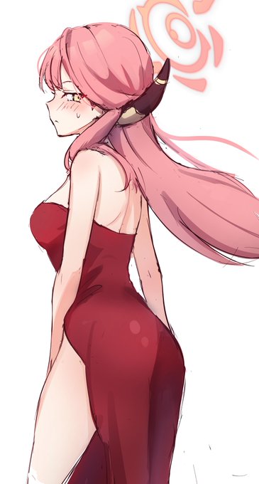 さっきのドレスアル、気に要らないところがあったんで再投稿です。 