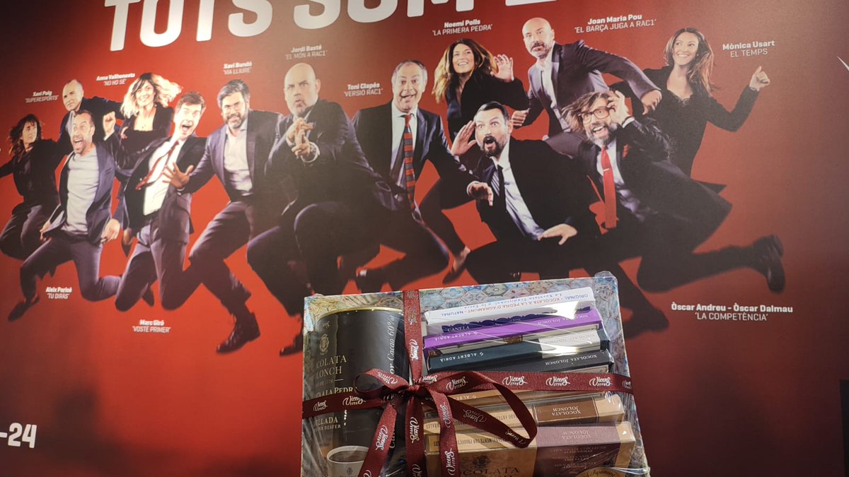 🍫 Ara mateix, tothom amb els dits a punt per participar en el sorteig del lot de Xocolata Jolonch de @torronsvicens

➡️ Per optar-hi, cal que ens seguiu i feu RT d'aquesta publicació. Només teniu de temps fins a les 8h. Sort a tothom! #JolonchJolonch

📻 rac1.cat/directe