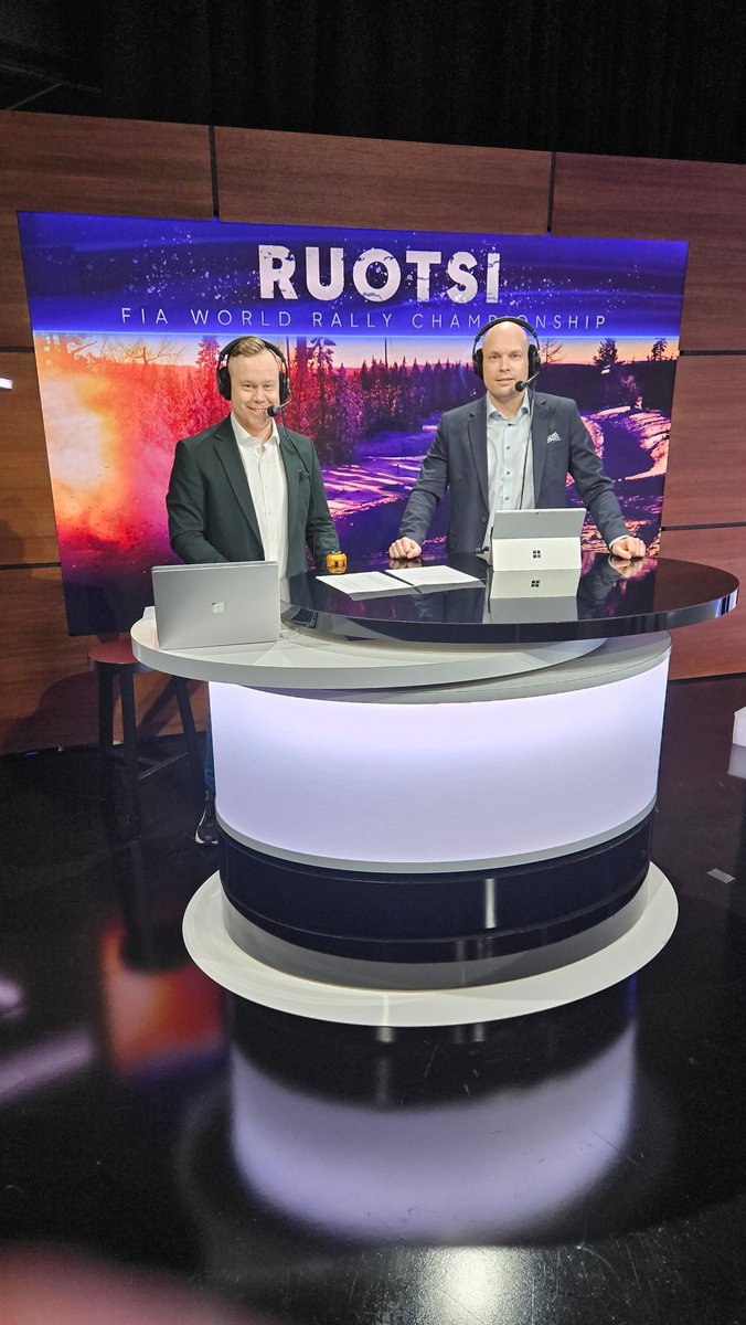 Ruotsin MM-ralli 🇸🇪 Esapekka johtaa, Katsuta toisena. Kalle ja Tänak takaisin viivalla! #mmralli Kysymyksiä <a href="/rikutahko/">Riku Tahko</a>:lle saa laittaa 🤌