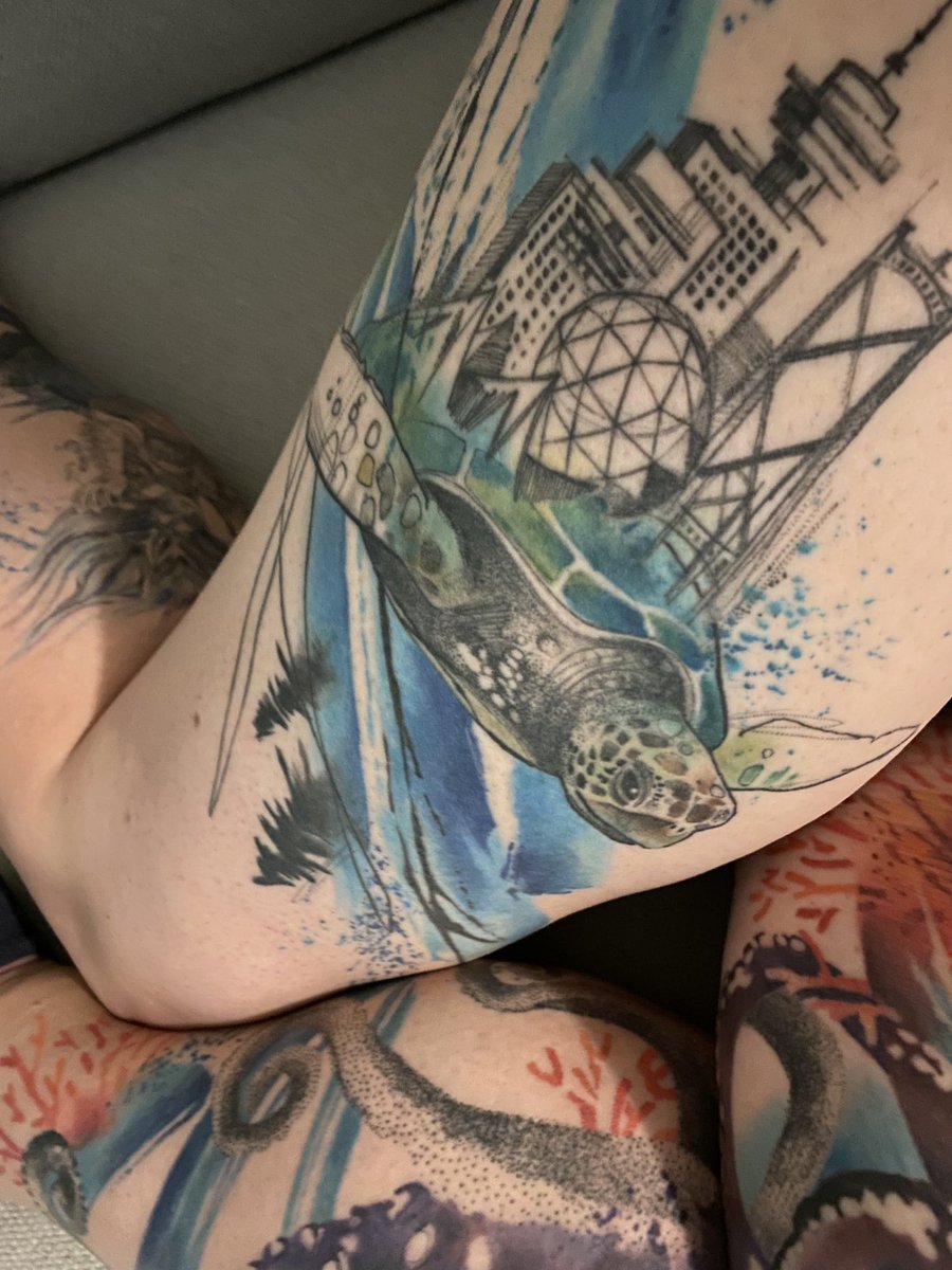 DavidNelson333's tweet photo. Tattoo in question: https://t.co/T4H2ByhVcY