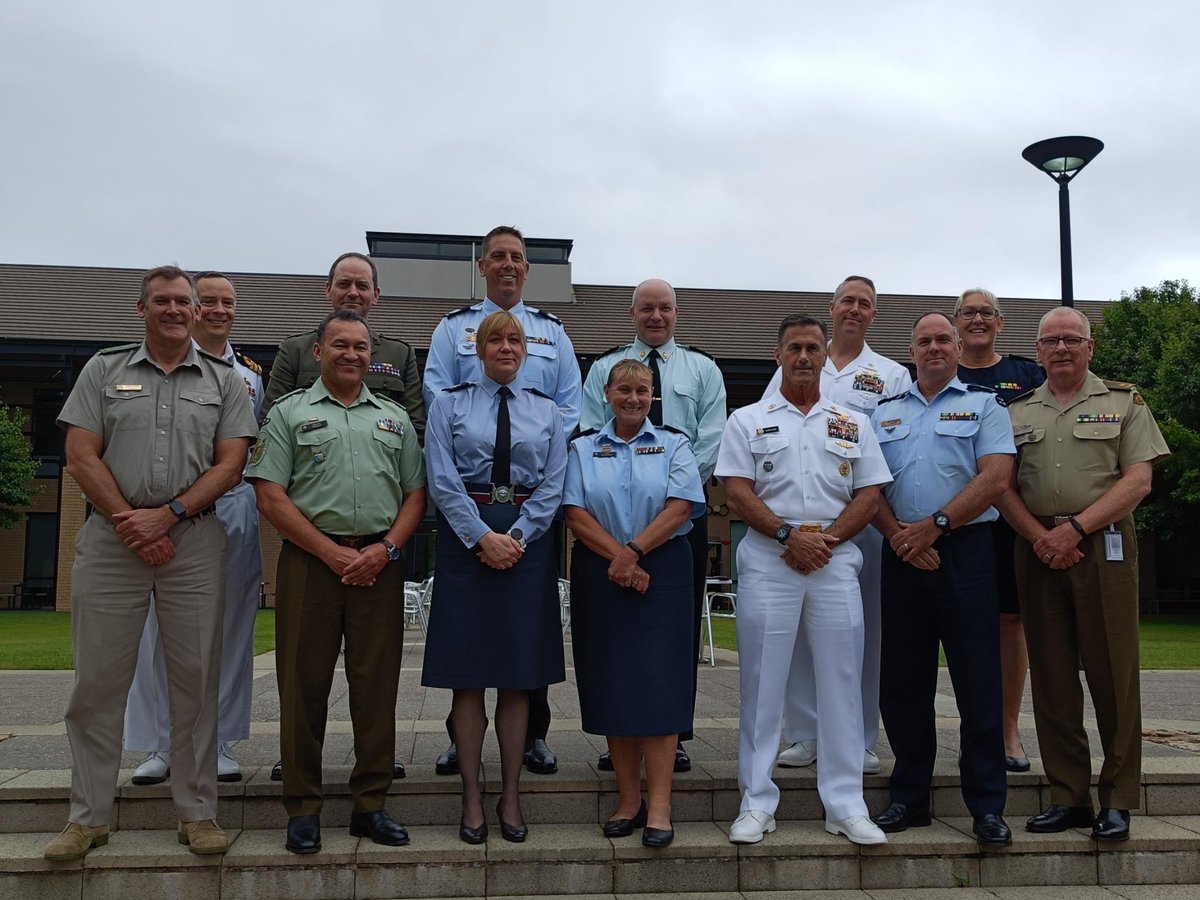 Senior Enlisted Adviser to CDF Australia (@seac_adf) on Twitter photo Earlier this week I accompanied my #FVEY colleagues to the <a href="/ADC_Australia/">Australian Defence College</a> to discuss #JPME and to be briefed on this year’s #YourADF Joint Warrant Officer Course which excitingly will include a significant international student cohort. ⚓️⚔️✈️📡🛰️🇦🇺
defence.gov.au/defence-activi…. Earlier this week I accompanied my #FVEY colleagues to the <a href="/ADC_Australia/">Australian Defence College</a> to discuss #JPME and to be briefed on this year’s #YourADF Joint Warrant Officer Course which excitingly will include a significant international student cohort. ⚓️⚔️✈️📡🛰️🇦🇺
defence.gov.au/defence-activi….