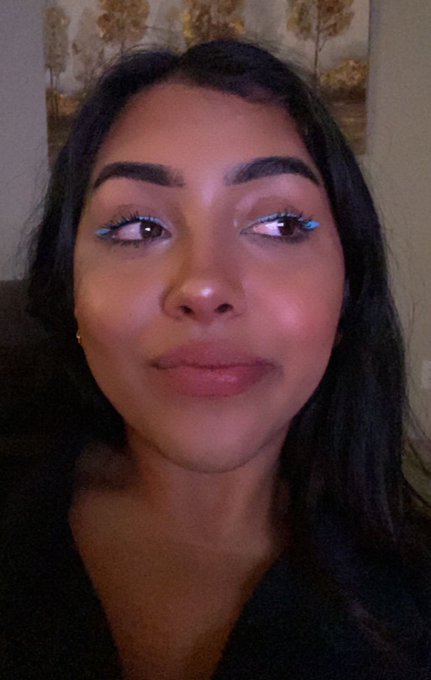 Watch Vishakha🪷's leaked NSFW photo on TwXstars