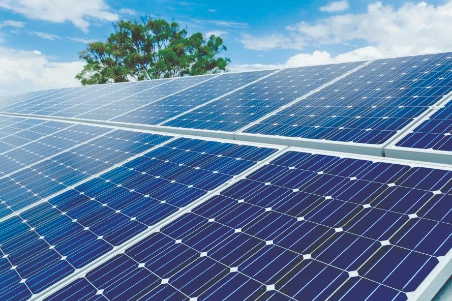 jindadlKashmir's tweet photo. Exciting news from J&amp;K as the govt announces plans to solarize 20,000 buildings through the Renewable Energy Service Company Model.

A bold step towards sustainability and energy independence👏 

#JammuAndKashmir #SolarPower 
@PMOIndia @narendramodi @diprjk @mnreindia https://t.co/9bGZXDQg6H