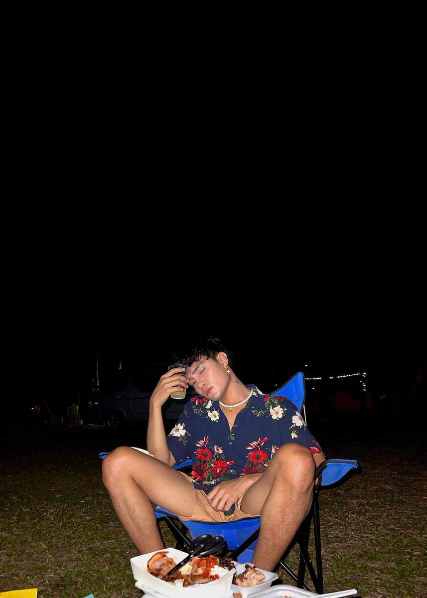 GianCarlOffFC's tweet photo. Pengeng tubig parang nauuhaw ako sa nakikita ko🥵🥵🥵 https://t.co/j0EaZU4mN1