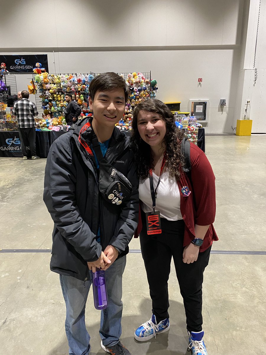 ChenergyGames's tweet photo. I got to meet @SuperGirlKels today at Genesis X and they were so nice to me 😭 one of the highlights of my day 🥺 https://t.co/4uCN098PjK