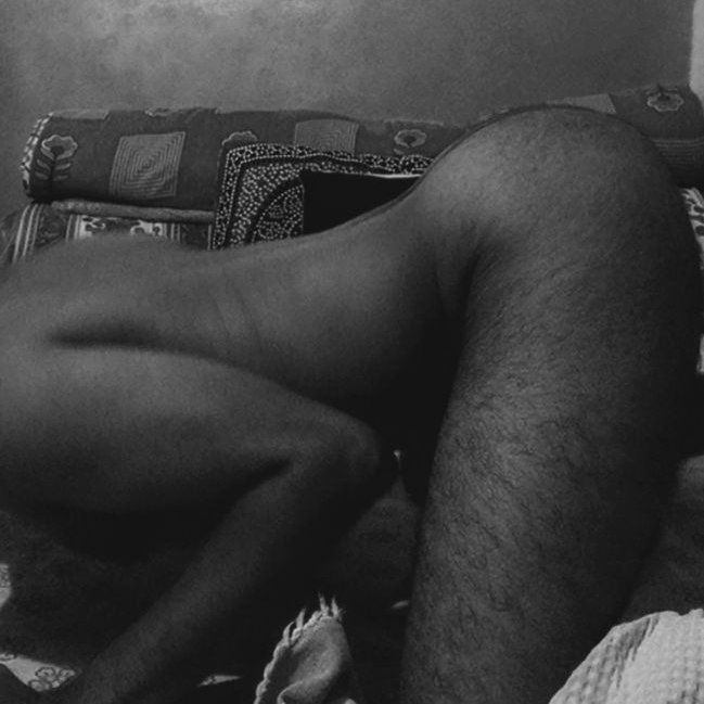 That back arch you don't wanna miss 🤧

Also recently I've started likeing body hairs gonna keep them for a while

#curvy 
#bigbooty
#bodyhairs