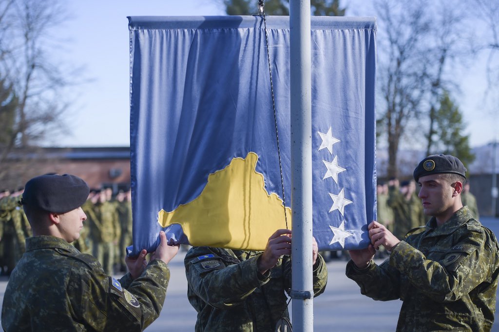 rajan_arapi's tweet photo. Të përulur para veprës së shenjtë dhe sakrificës sublime të martirëve tanë, ne sot po shënojmë me mburrje 16 vjetorin e Pavarësisë së Kosovës, si shtet i lirë dhe demokratik. 
Urime dhe qoftë e bekuar kjo ditë e madhe tek Krijuesi ynë. https://t.co/8SpVbkQCXJ