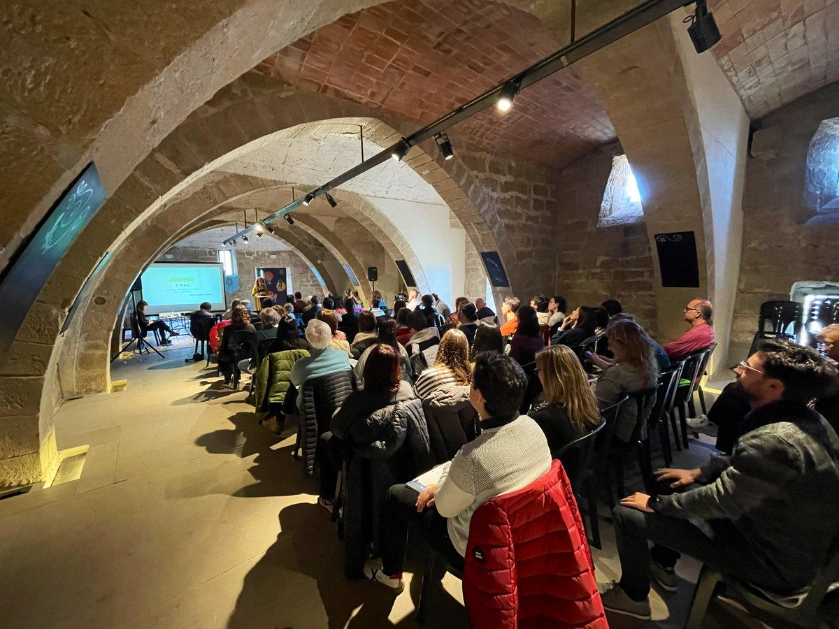 Educació 360 tweet media