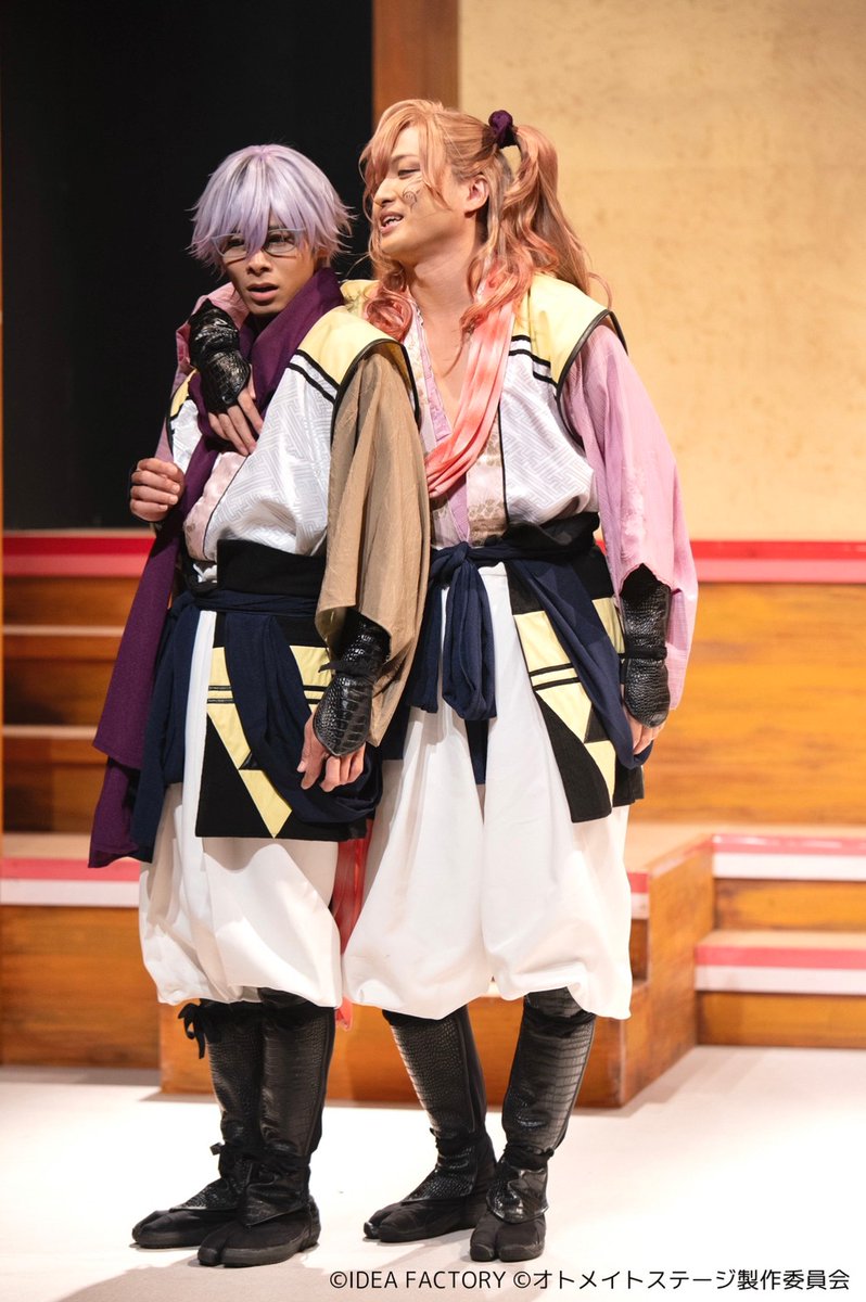 nin_koi_stage's tweet photo. メロメロ活劇『忍び、恋うつつ ～猿飛咲助ノ巻～』Blu-ray上映イベント

昼の回へのご来場誠にありがとうございます🪭

次回は、

18:00~

です!🏮
※開場・受付・グッズ販売は開演45分前

当日券販売します🥷

お待ちいたしております🪭

[詳細]
https://t.co/zX8Elp9e2G

#忍恋
#忍恋ステ
#舞台忍恋 https://t.co/M04IcKl5Tp