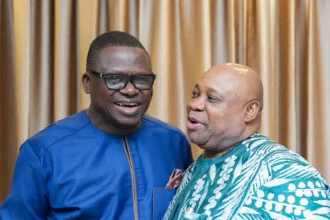 ThePrincipal_'s tweet photo. 1/2
On Wednesday, February 14, 2024, His Excellency Douye Diri, the Governor of Bayelsa State, was sworn in for his second term.The occasion was marked with joyful celebrations and gratitude to God. I joined fellow stakeholders in the Bayelsa Project to commemorate this momentous https://t.co/OKWybzT7uJ