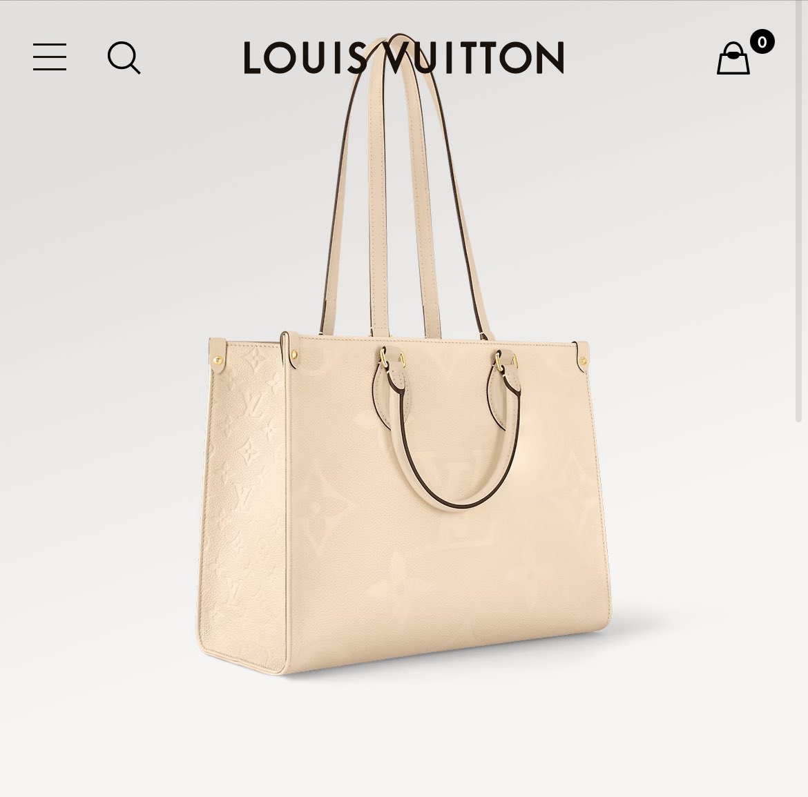 このバッグの何がいいって、これ！！！
肩に掛けられるちょうどいい長さで使いやすいの💘
バッグの両端にフックでショルダー紐を引っ掛けるタイプは安定感がなかったり、バッグの形崩れが気になっちゃって🥺
このショルダー紐最高🥳🤟🏻唯一無二🥳🤟🏻しゅき🥳🤟🏻💘