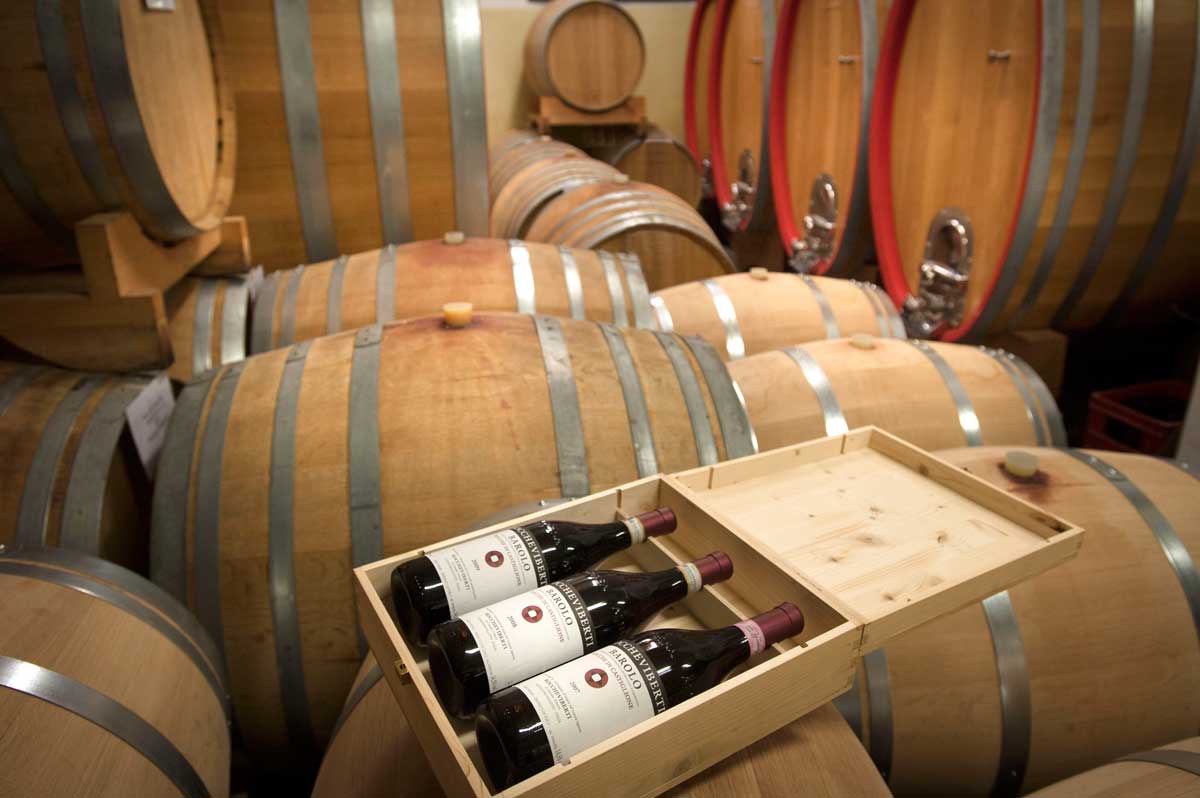 The Unrivalled Barolos of Roccheviberti - mailchi.mp/gauntleys.com/… Love Italian wine? Wines from the Piedmont region? Look no further than Claudio Viberti's beautiful Barolo’s: easily amongst the finest in the region.