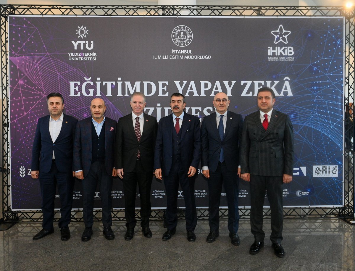 av_nurettinalan's tweet photo. İstanbul İl Milli Eğitim Müdürlüğü ve Yıldız Teknik Üniversitesi tarafından gerçekleştirilen "Eğitimde Yapay Zeka Zirvesi" programına katıldık. https://t.co/ZMtDlUvXjv