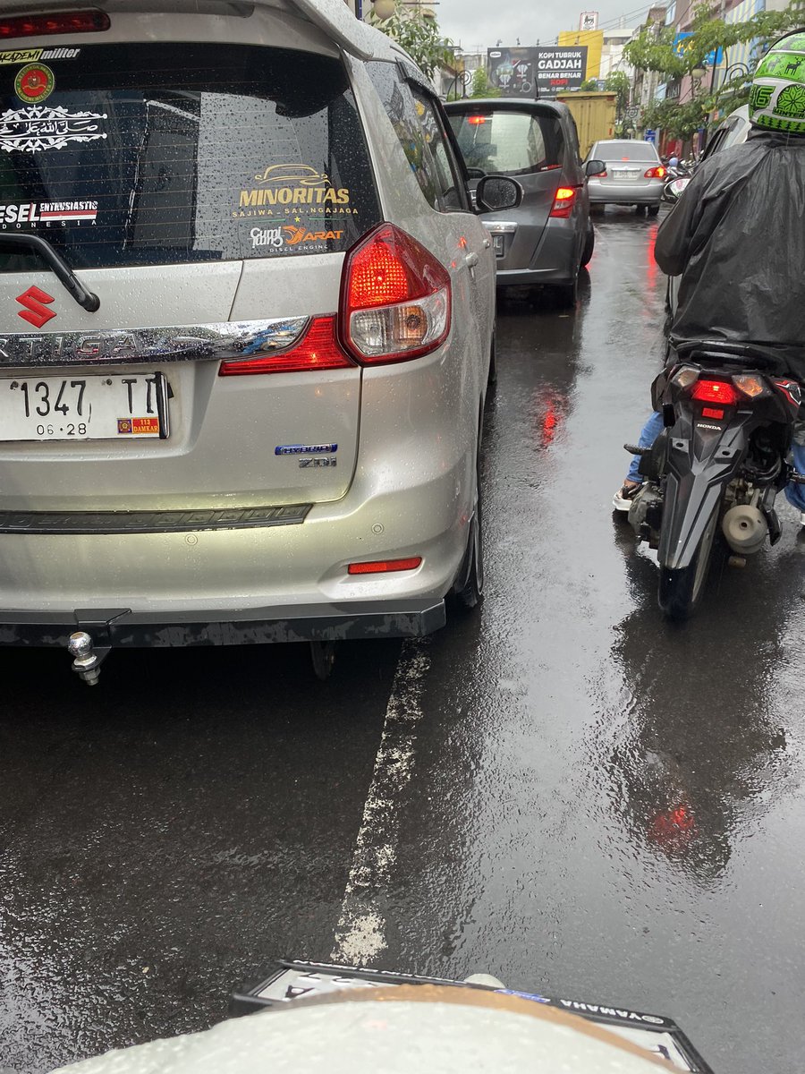 maulanaRzz's tweet image. Sedddaph 
•
#idaman
#ertiga
#diesel
#zdi