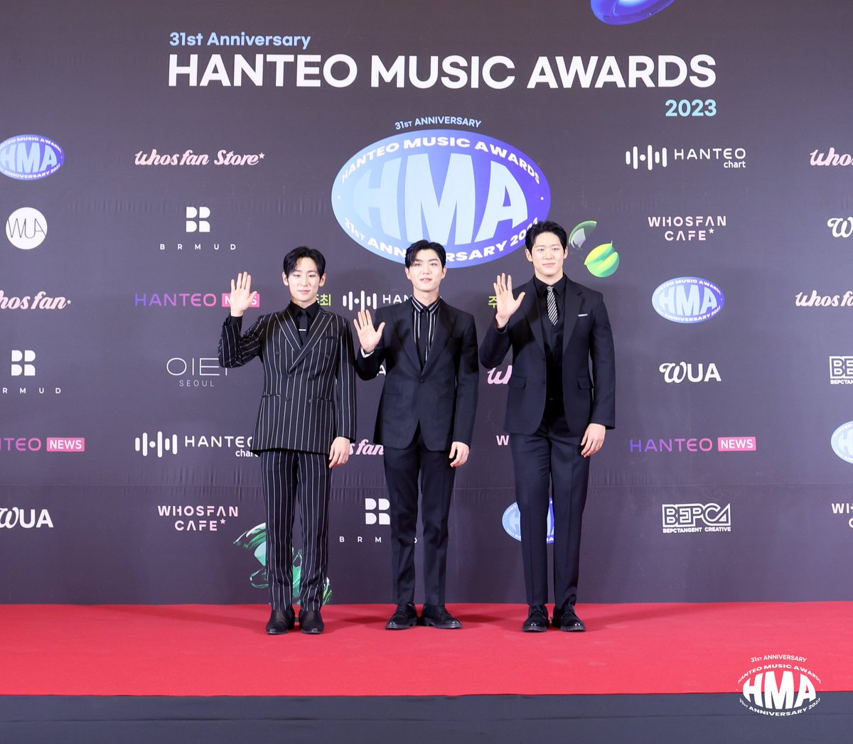 Hanteo_HMAs's tweet photo. 🏆#31주년한터뮤직어워즈2023

📸레드카펫 SHOT

#Libelante #리베란테

#한터뮤직어워즈
#31st_HMAs_2023
#HanteoMusicAwards
@Libelante_twt https://t.co/JGAcXiSxEp