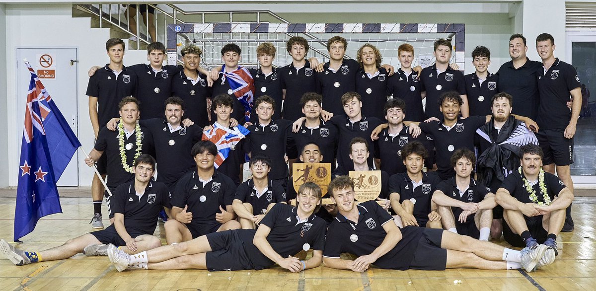 NZHF's tweet image. EOI FOR YOUTH/JUNIOR MENS TEAMS
Are you passionate about handball and want to be a part of the next NZHF campaign? Do you have previous coaching or management experience? These positions are for you!  

forms.gle/oBEERWa9kSgD9S…