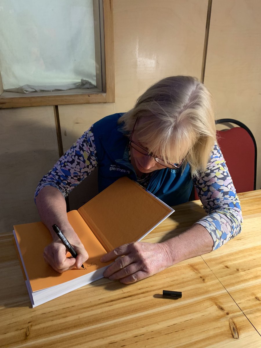 At the Fort William Mountain Festival for the official book launch and talk. I can't believe people actually paid £8.50 to listen to Iain, Heather and me prattle on and sign a book.😂