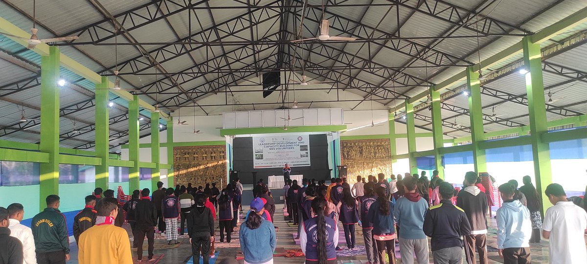 nss_dupg_unit's tweet photo. 2nd day of NSS Zonal camp at Dibrugarh university started with Yoga session @_NSSIndia @nss_rdguwahati @DibruUniv @NSSCellDU @YASMinistry @CMOfficeAssam @PMOIndia https://t.co/V4Ejj8L44n