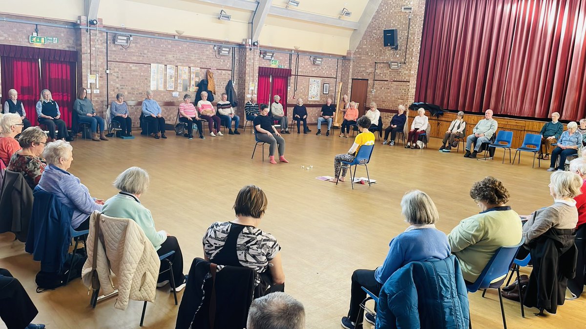 Amazing to see 60 participants at our #Gentle #seatedyoga session @woodbridgehall yesterday - enjoying accompaniment by @SuffolkHarpist, & a visit from the Woodbridge Integrated Care Team raising awareness of their Falls & Balance clinic @EastSuffolk @SNEEICB_IES @connectsuffolk