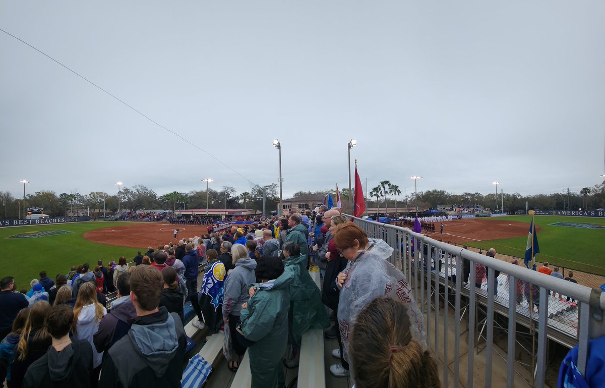 DarenBitter's tweet photo. Breakfast at @ClearwaterInv!! @UGASoftball v @FSU_Softball AND @cowgirlsb v @LSUsoftball. Literally BACK2BACK.

@NCAASoftball @D1Softball @IHartFastpitch https://t.co/p15Zx49vlo