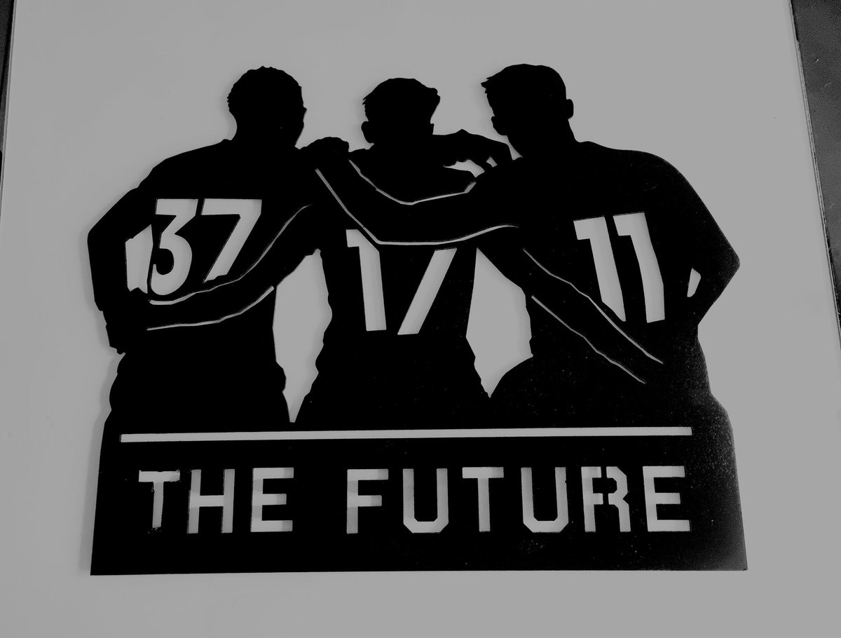 🔴⚪️⚫️ The Future Metal Wall Plaque🔴⚪️⚫️ FREE GIVEAWAY all you got to do is RT, Like and Follow Back. Note if you win I will not ask for money so be aware of imposters.