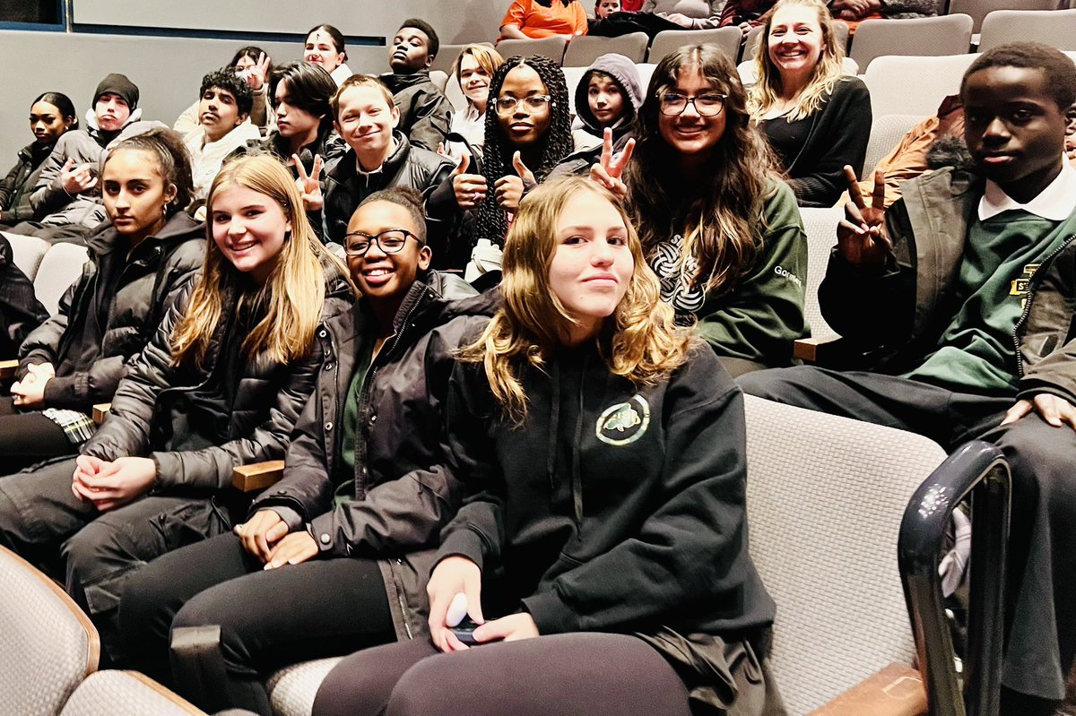StPatricksOCSB's tweet photo. SPH students were thrilled to support @CaringSociety #HaveAHeartDay ❤️. As Indigenous & non-Indigenous advocates we were proud to 🐻 witness to Pearl & Victoria’s calls for justice & fairness. @ocsbindigenous @OttCatholicSB https://t.co/lJ7nqPmiuN