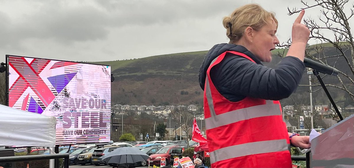 UniteSharon's tweet image. I'm here today in #PortTalbot standing with our steel workers - this is crunch time for #UKSteel and the future of this town, one that lives &amp;amp; breathes steel &amp;amp; whose voices must be heard. Tata must change direction, @unitetheunion won't stop fighting until they do. @UniteEconomy