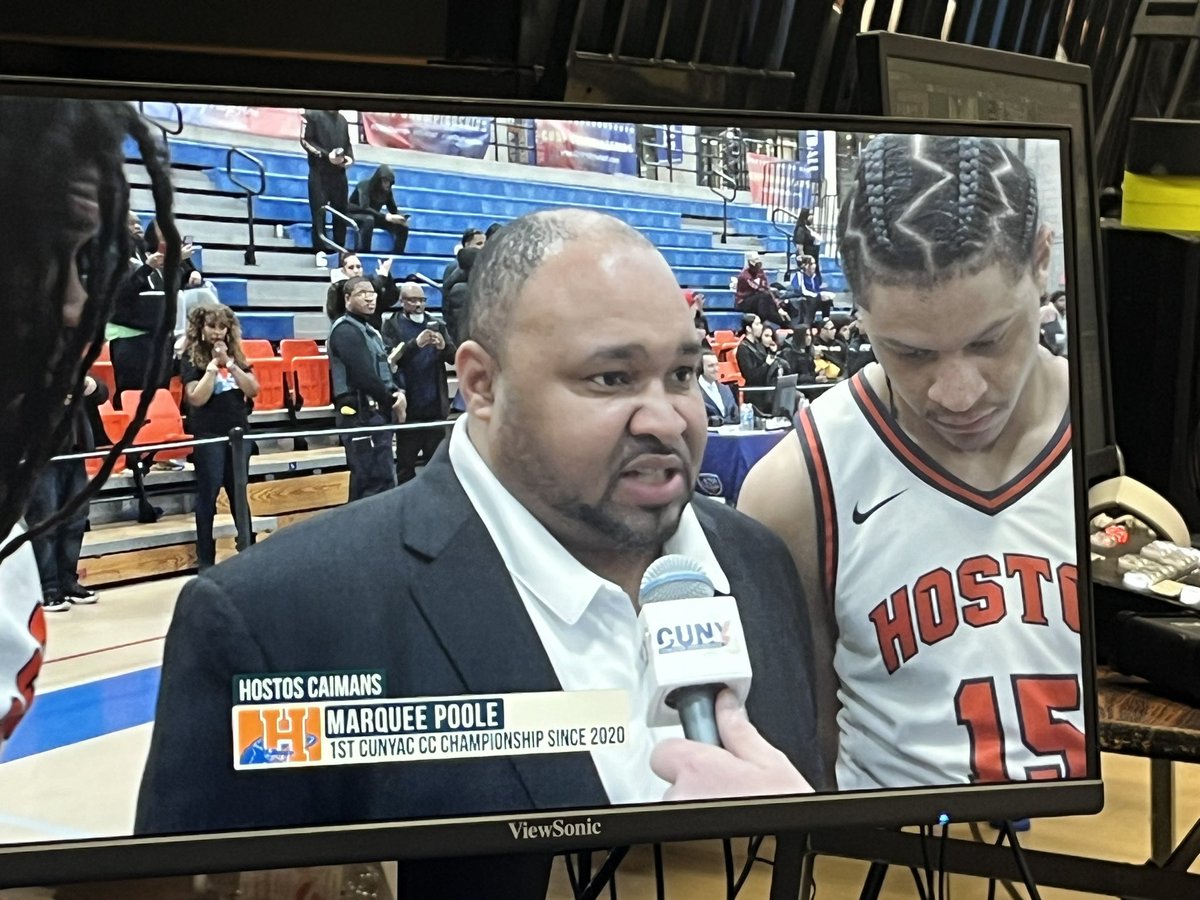 LinacreMedia's tweet image. Hostos X 2️⃣‼️ 

Always happy to rep the student-athletes of #NYC — here in our tenth-straight season of @CUNYAC Championships‼️🏀🏆

#NYC #CUNYCHAMPS #TheCityPlaysHere  #LinacreMediaOnTV 🗽🏆🎥📺🎛🎙🇺🇸