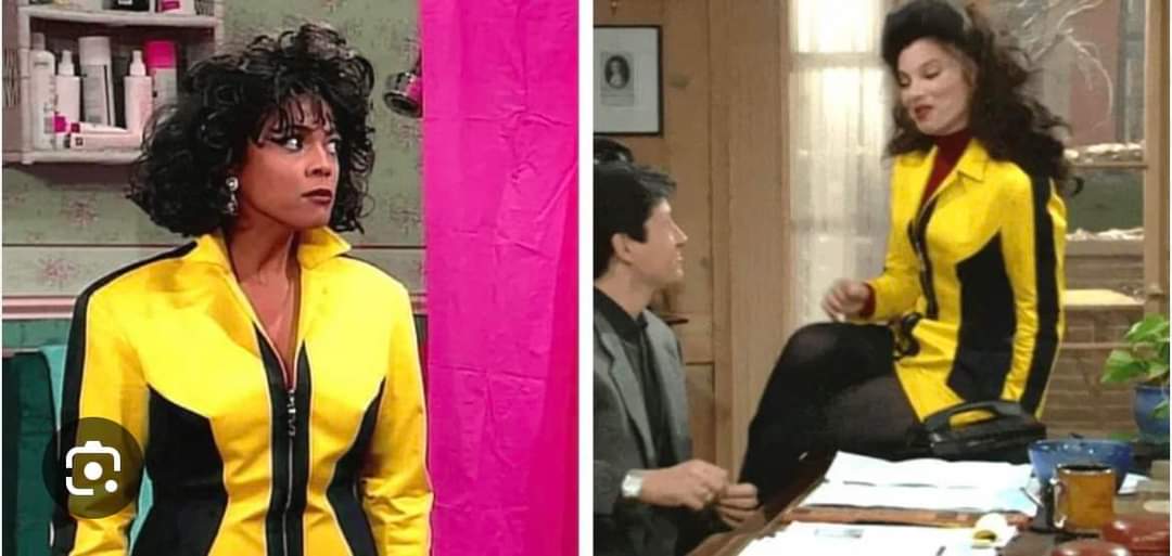 So FRIENDS wasn't the only show that stole from LIVING SINGLE 
#LivingSingle